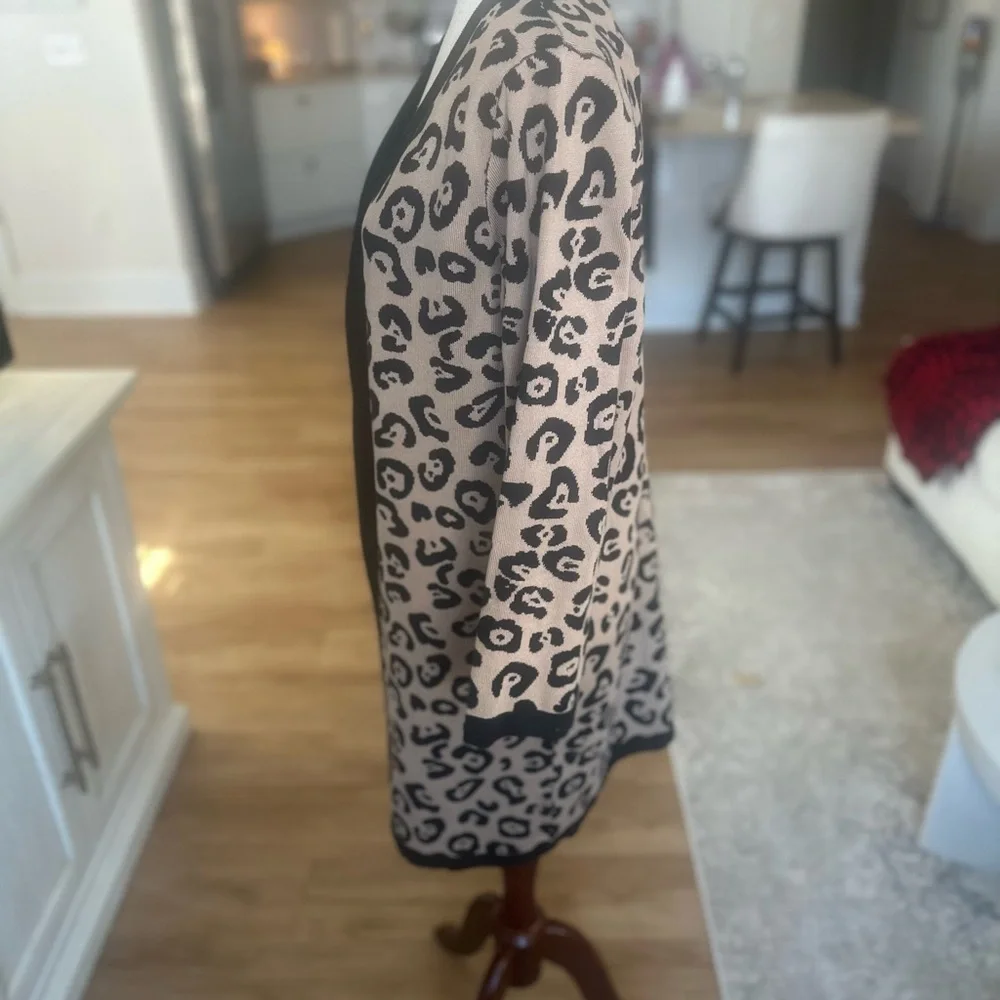 The Limited Leopard Print Cardigan - Picture 5 of 6